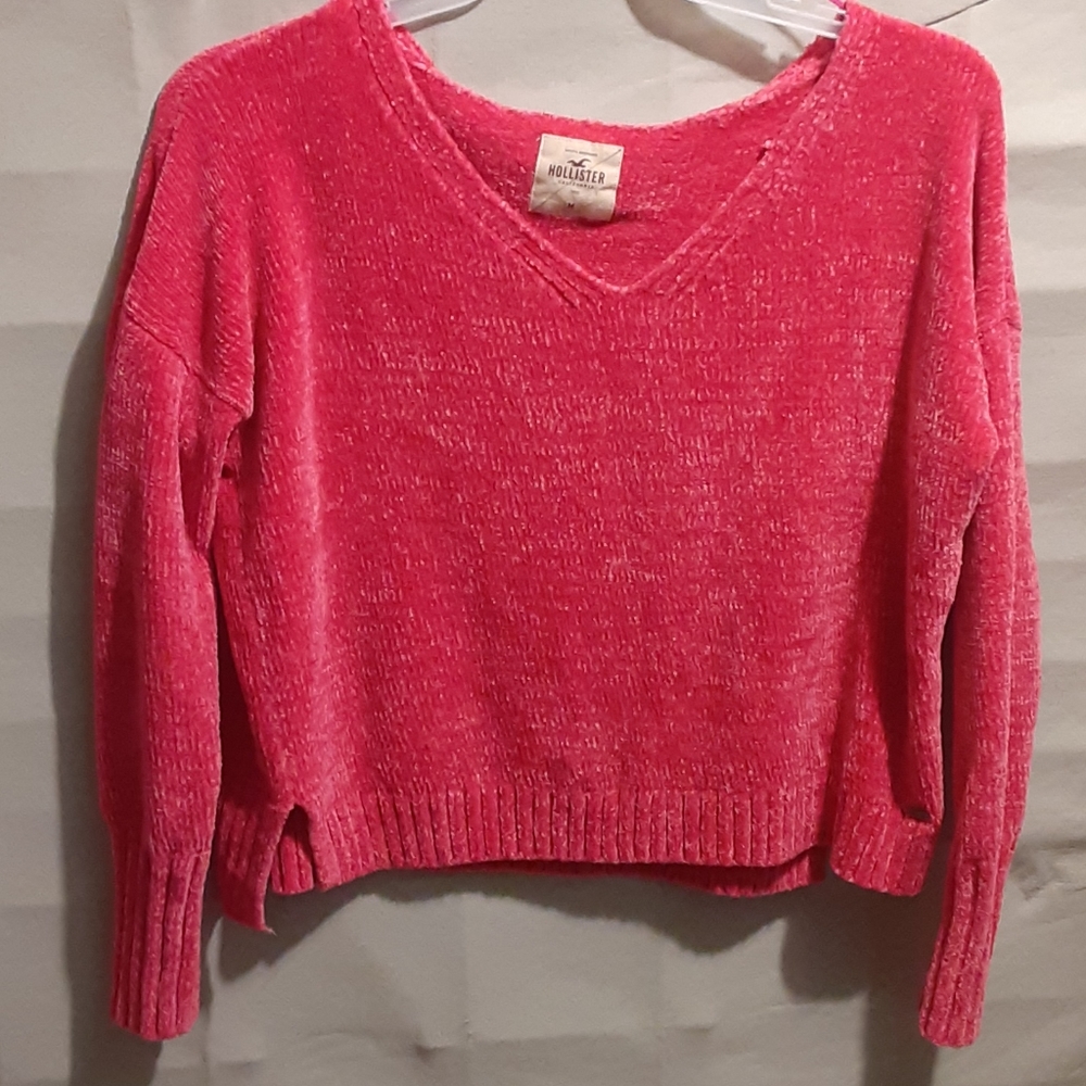 Pink fleece cropped sweater